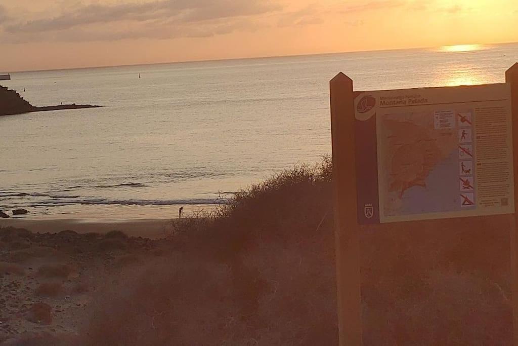 Loft Surf & Playa El Medano Con Wifi Luminoso Ideal Con Mascotas Екстер'єр фото